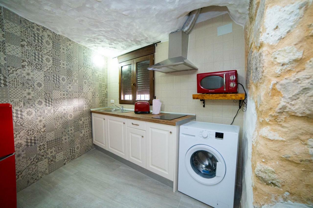 Casa Rural Las Colmenas Alcala del Jucar Bagian luar foto